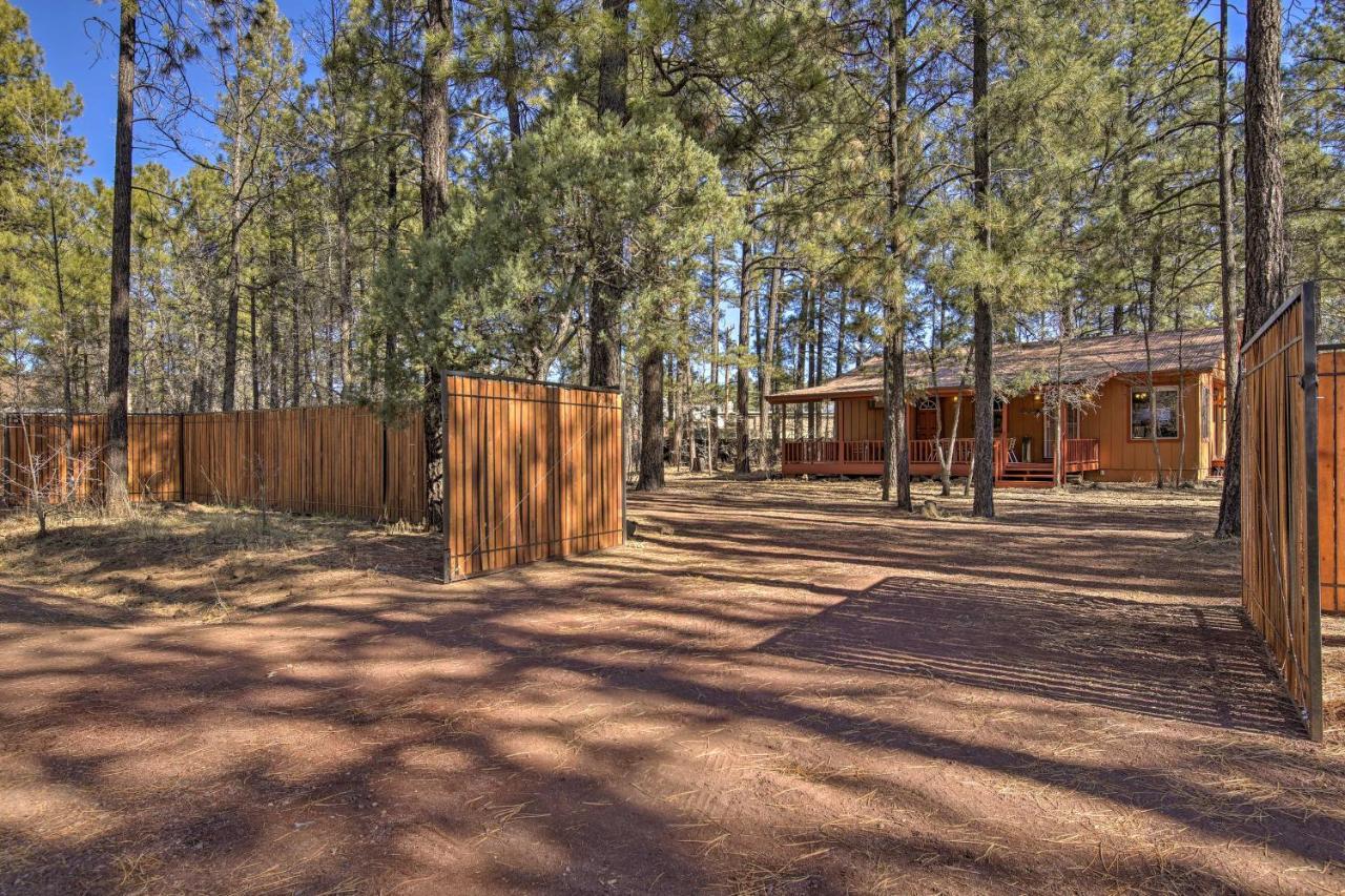 Pinetop Retreat With Hot Tub 3 Homes For Price Of 1 Exterior photo
